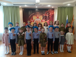 Праздник на все времена Праздник на все времена.